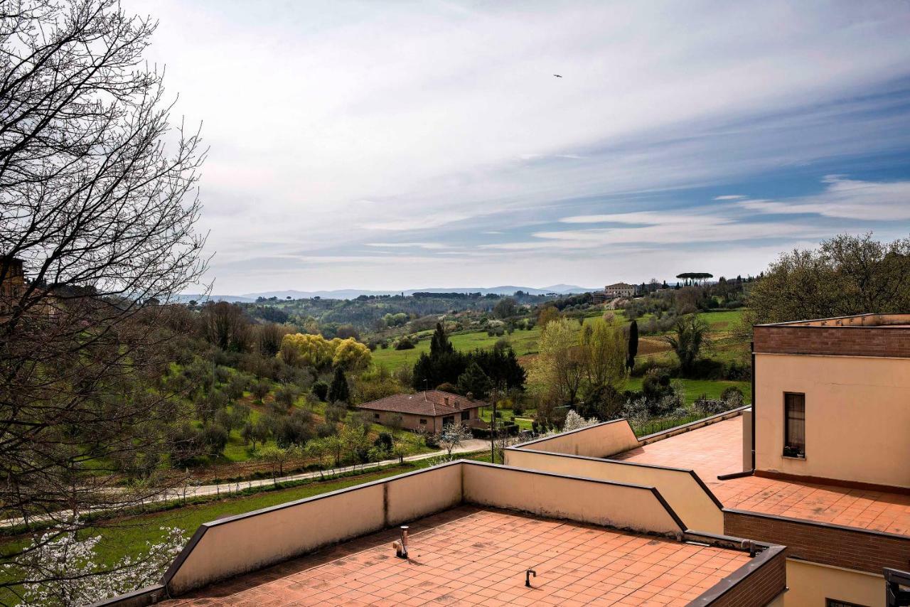 Casa Il Glicine A Due Passi Dal Centro Apartment Siena Exterior photo